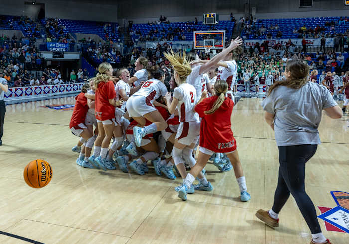 AAA Finals Farmington vs Morrilton__00052